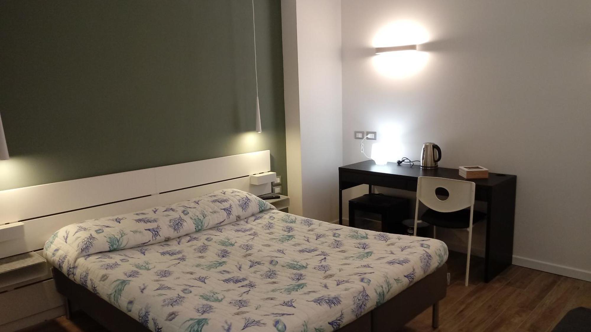 فندق Travel House لا سبيتسْيا المظهر الخارجي الصورة